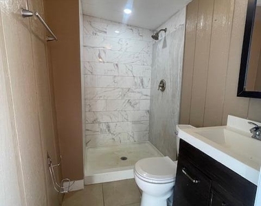 613 54th Street - Photo Thumbnail 6