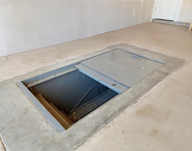 13244 Beekman Drive - Photo Thumbnail 1