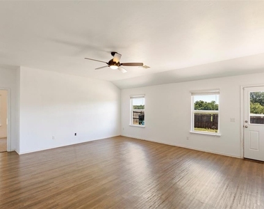 13244 Beekman Drive - Photo Thumbnail 10