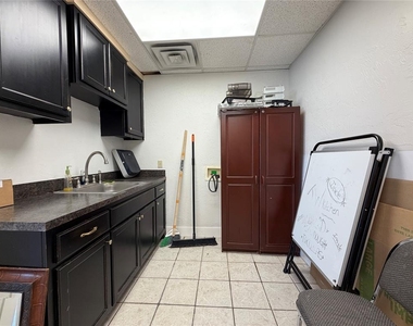 11704 S Western Avenue - Photo Thumbnail 33
