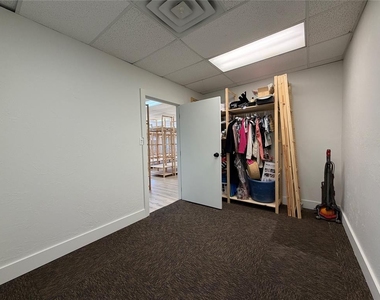 11704 S Western Avenue - Photo Thumbnail 22