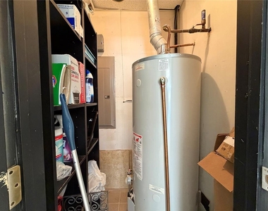 11704 S Western Avenue - Photo Thumbnail 24