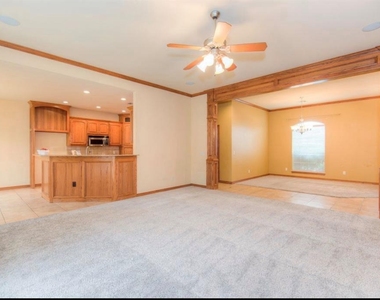 1708 Nw 182nd Drive - Photo Thumbnail 5
