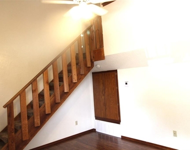 1901 E Lindsey Street - Photo Thumbnail 1