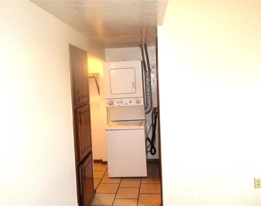 1901 E Lindsey Street - Photo Thumbnail 10