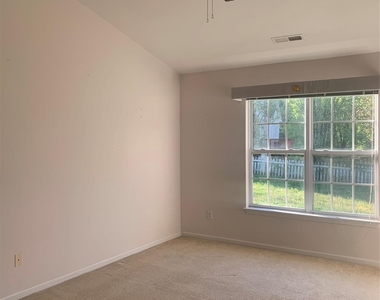 10514 Hellebore Road - Photo Thumbnail 11