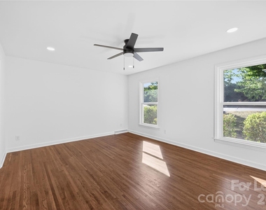 5938 Sharon Road - Photo Thumbnail 15