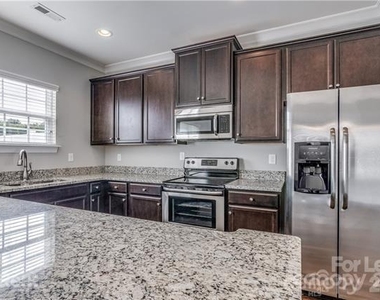 359 Halton Crossing Drive Sw - Photo Thumbnail 5