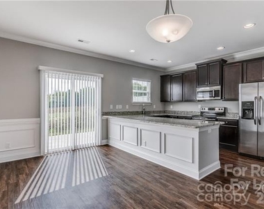 359 Halton Crossing Drive Sw - Photo Thumbnail 2