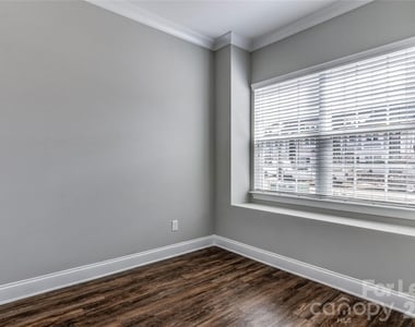 362 Halton Crossing Drive Sw - Photo Thumbnail 9