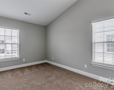 362 Halton Crossing Drive Sw - Photo Thumbnail 18