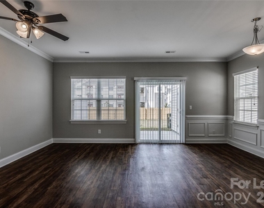 362 Halton Crossing Drive Sw - Photo Thumbnail 7