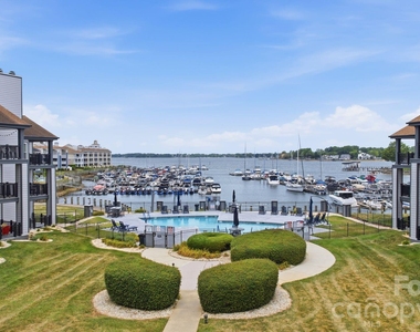 18865 Vineyard Point Lane - Photo Thumbnail 19