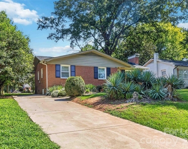 1634 Van Buren Avenue - Photo Thumbnail 4