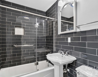 1634 Van Buren Avenue - Photo Thumbnail 21