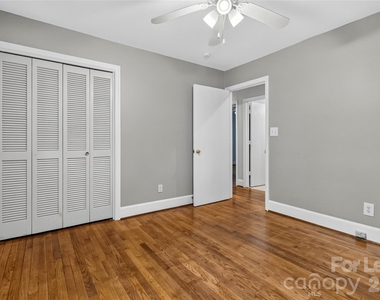 1634 Van Buren Avenue - Photo Thumbnail 15
