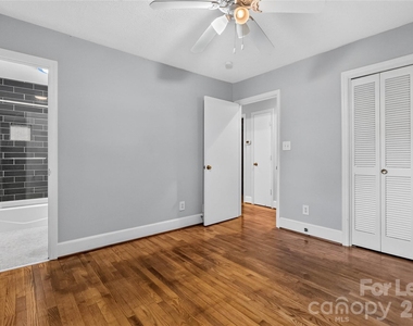 1634 Van Buren Avenue - Photo Thumbnail 19