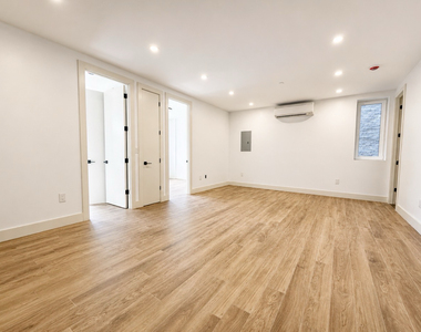 450 East 26th Street - Photo Thumbnail 4