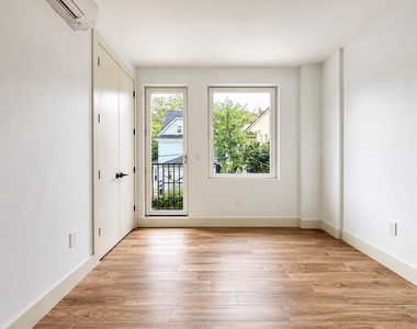 450 East 26th Street - Photo Thumbnail 2