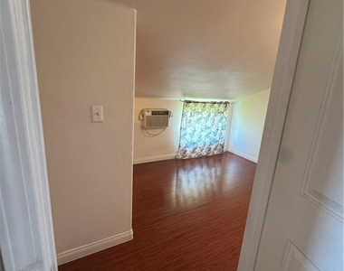 758 W Longden - Photo Thumbnail 18