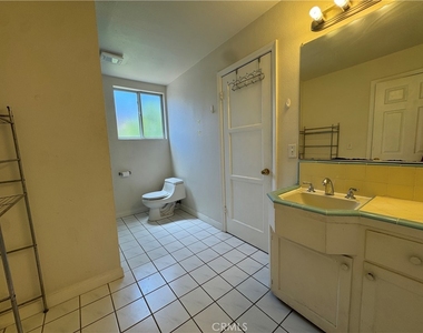 758 W Longden - Photo Thumbnail 7