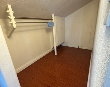758 W Longden - Photo Thumbnail 21