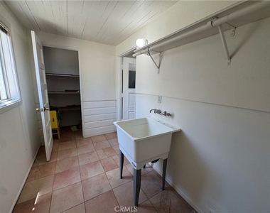 758 W Longden - Photo Thumbnail 9