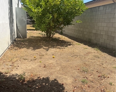 758 W Longden - Photo Thumbnail 30
