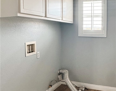 10973 Marygold Way - Photo Thumbnail 10
