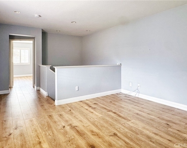 10973 Marygold Way - Photo Thumbnail 13