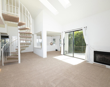 4450 Antigua Way - Photo Thumbnail 3