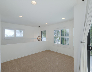 4450 Antigua Way - Photo Thumbnail 4