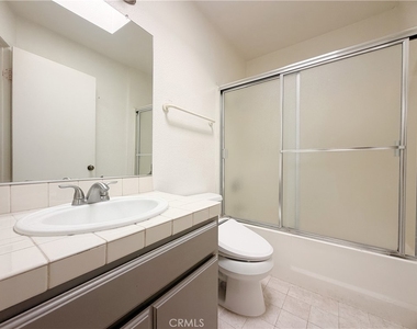 2612 W Grand Avenue - Photo Thumbnail 22