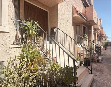 2612 W Grand Avenue - Photo Thumbnail 30