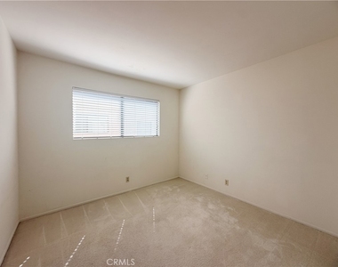 2612 W Grand Avenue - Photo Thumbnail 20