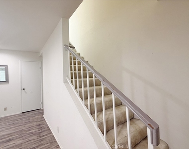 2612 W Grand Avenue - Photo Thumbnail 16