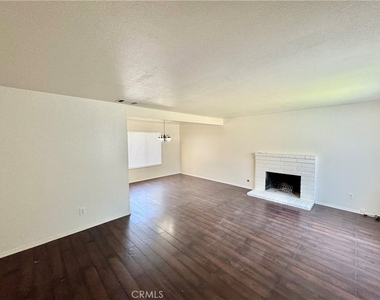 13568 Poppy Place - Photo Thumbnail 2