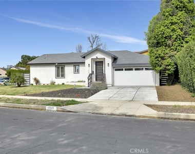 17227 Keswick Street - Photo Thumbnail 49