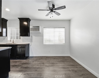 10715 Moorpark Street - Photo Thumbnail 4