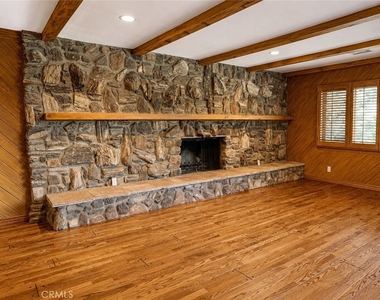 4720 Hayman Avenue - Photo Thumbnail 22