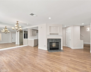 25136 Steinbeck Avenue - Photo Thumbnail 2