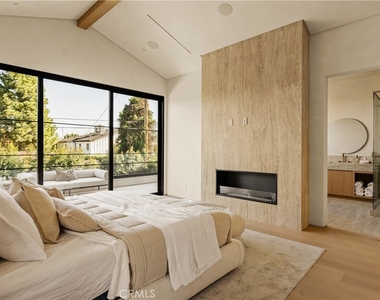 4724 Halbrent - Photo Thumbnail 26