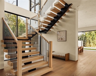 4724 Halbrent - Photo Thumbnail 6