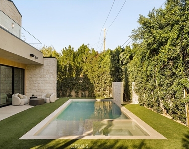 4724 Halbrent - Photo Thumbnail 14