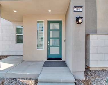 27031 California Court - Photo Thumbnail 2