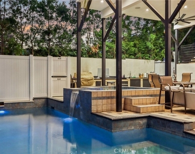 4432 Melbourne Avenue - Photo Thumbnail 49