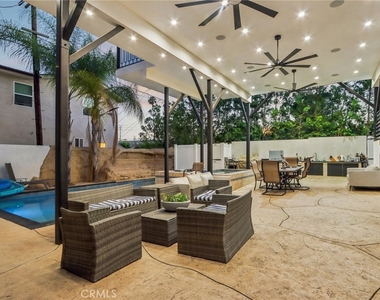 4432 Melbourne Avenue - Photo Thumbnail 46