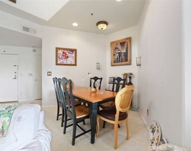4477 Woodman - Photo Thumbnail 8