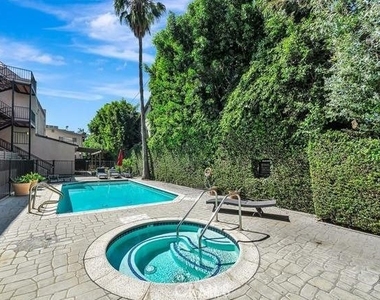 4477 Woodman - Photo Thumbnail 22