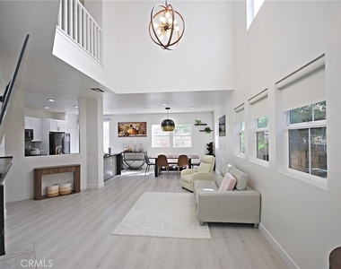 29268 Rio Lobo Way - Photo Thumbnail 3